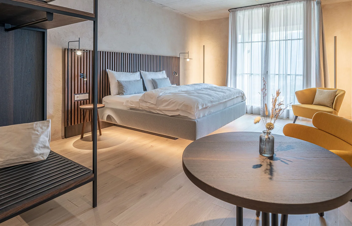 Suite III Minerva im Ansitz Romani: Raum mit Himmelbett – Suite in Tramin, Südtirol